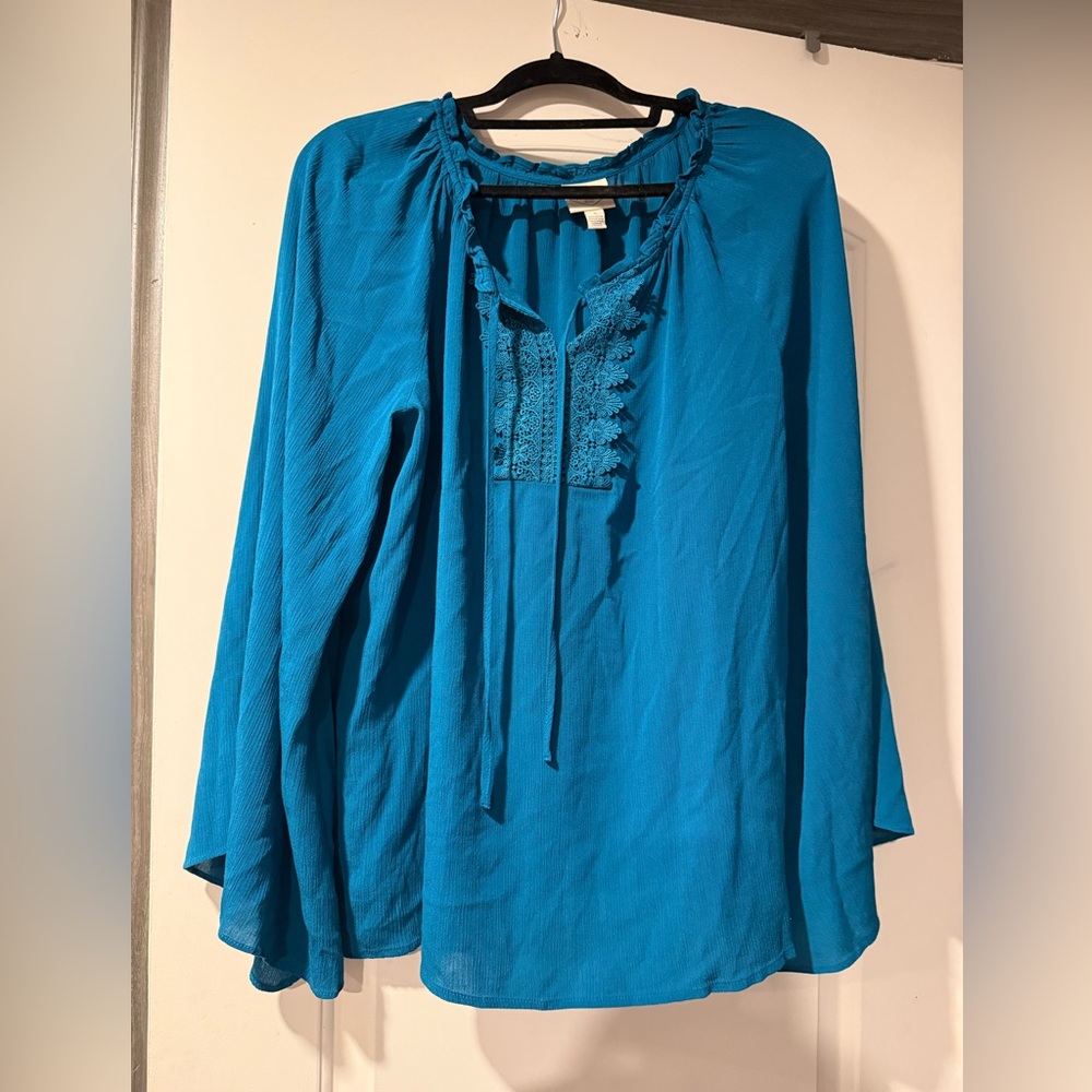 St. John's Bay Turquoise Lace Top